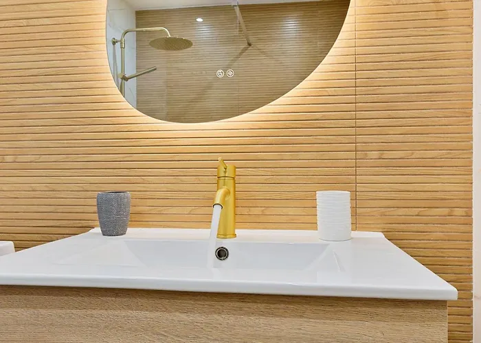 Beautiful With Sea View Paseo Maritimo *