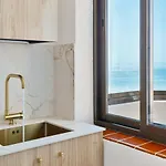 Beautiful With Sea View Paseo Maritimo 丰希罗拉