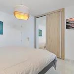 Апартаменти Airosa Port Beautiful With Sea View Paseo Maritimo