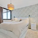 Beautiful With Sea View Paseo Maritimo 公寓