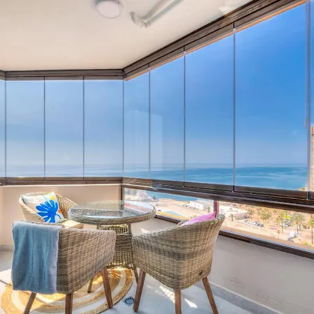 Lägenhet Beutiful With Sea View Paseo Maritimo Fuengirola