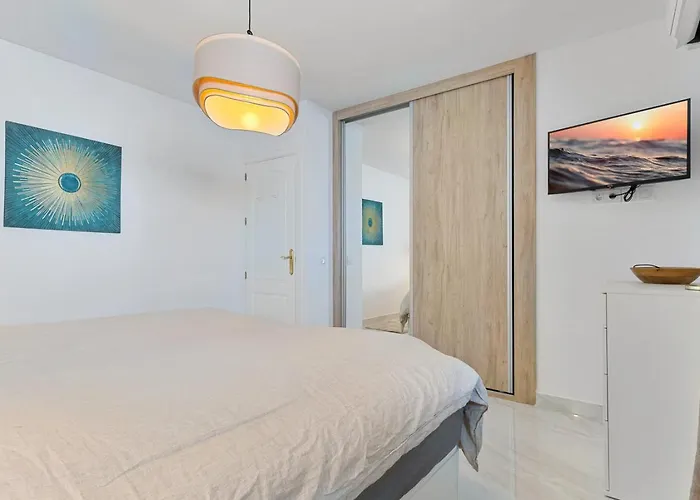 Apartment Beautiful With Sea View Paseo Maritimo