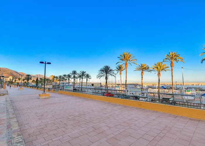 Apartment Beautiful With Sea View Paseo Maritimo *