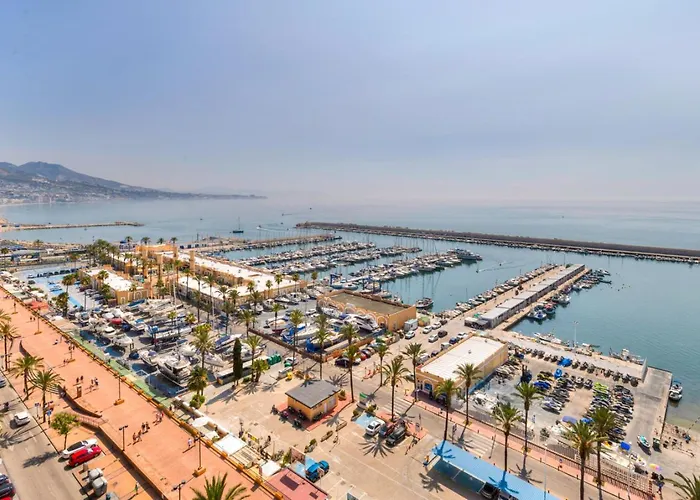 Beautiful With Sea View Paseo Maritimo Apartment