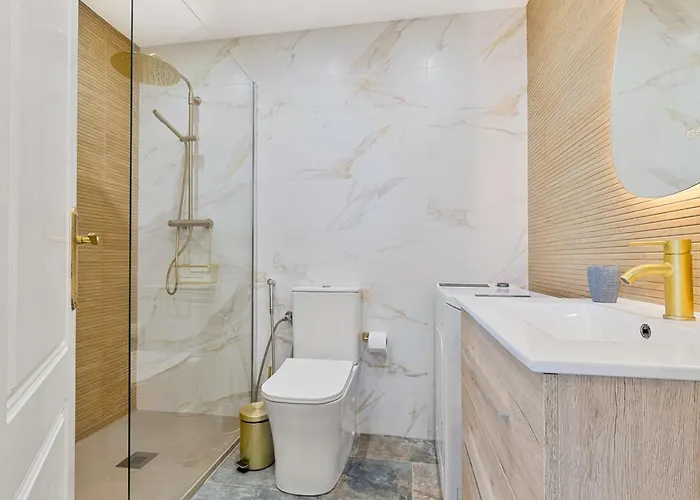 アパート Beautiful With Sea View Paseo Maritimo フエンヒロラ